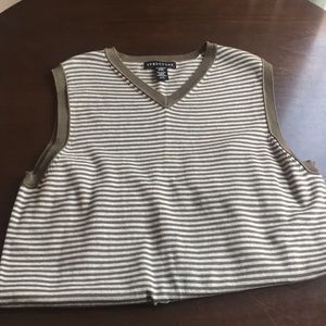 Men’s sweater vest